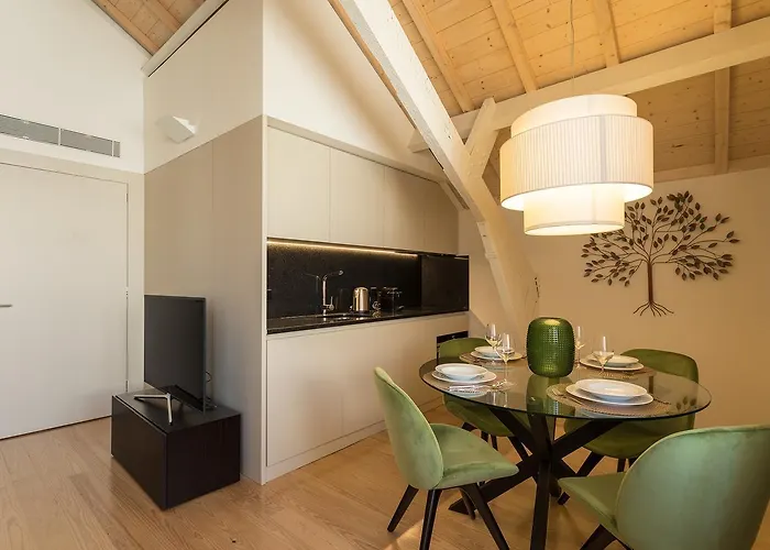 圣卡塔琳娜公寓 *